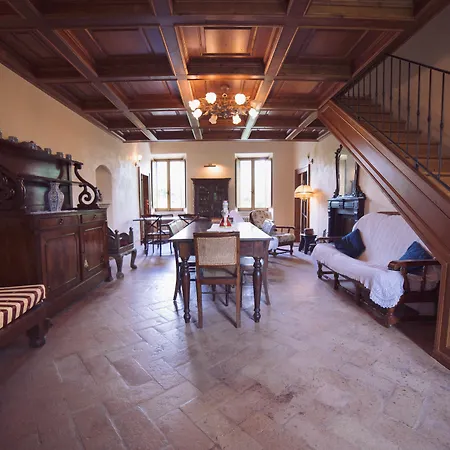Borgo Acque Romane 住宿加早餐酒店