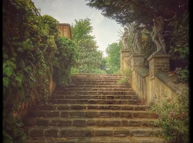 Borgo Acque Romane Bed & Breakfast 3*